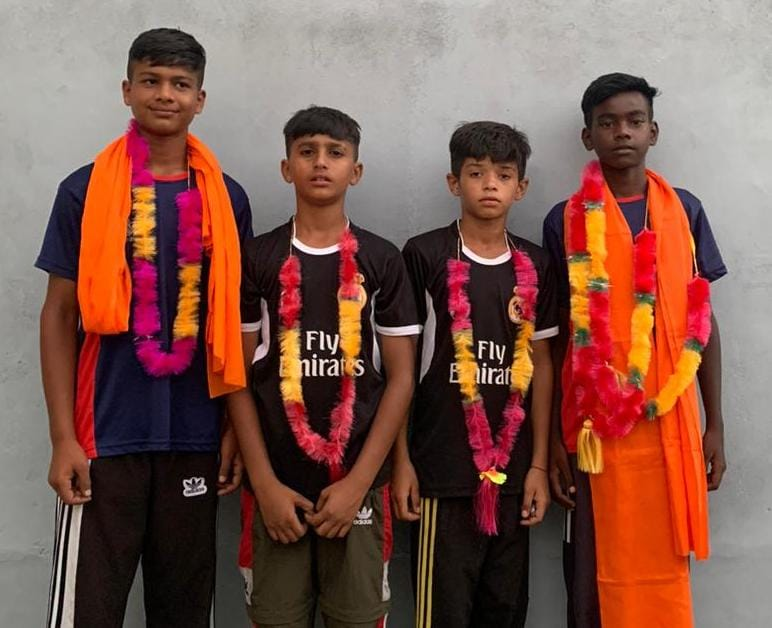 The players who were runners-up in volleyball at the Punjab level were honored at Rodi